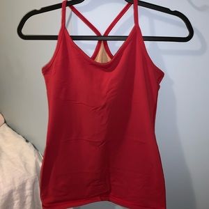 Lululemon tank